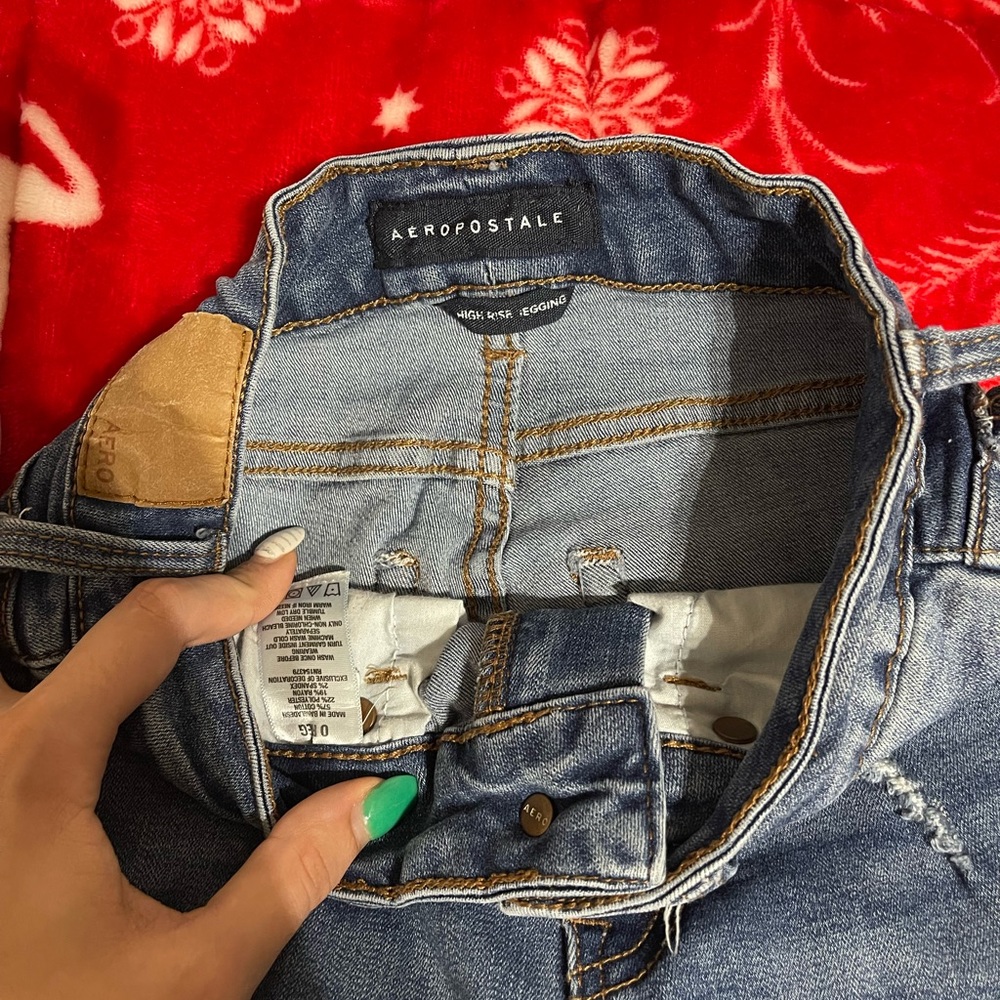 Size 0 Aeropostale jeans. Like new barely worn